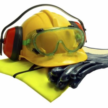 Worker Dies While Cutting a Metal Tank